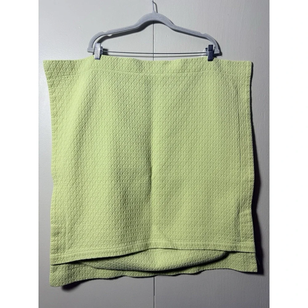 Pottery Barn Light Green Quilted Euro Pillow Shams Set of 2 Textured 27x28